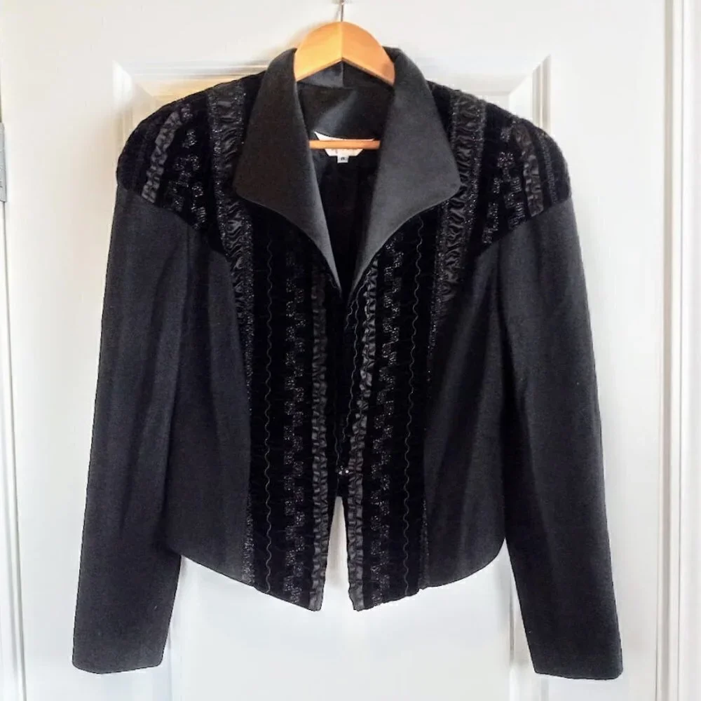 Vintage Lyn Kohls Black Wool Silk Velvet Embellished Jacket